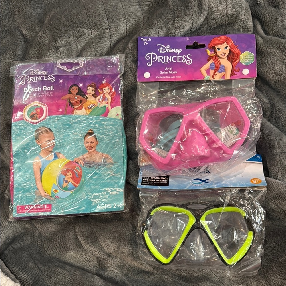 New Pink and Yellow kid’s Swim Set